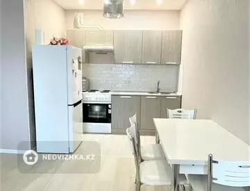 2-комнатная квартира, этаж 9 из 22, 47 м²