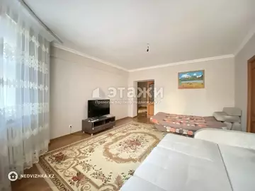 2-комнатная квартира, этаж 3 из 9, 69 м²