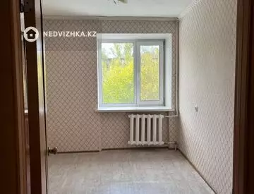 2-комнатная квартира, этаж 3 из 9, 42 м²