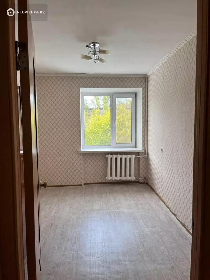 42 м², 2-комнатная квартира, этаж 3 из 9, 42 м², изображение - 1