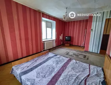 1-комнатная квартира, этаж 3 из 5, 31 м²