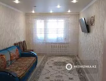 2-комнатная квартира, этаж 3 из 5, 45 м²