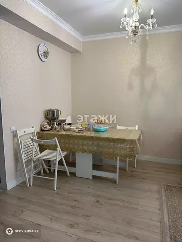 2-комнатная квартира, этаж 2 из 10, 48 м²