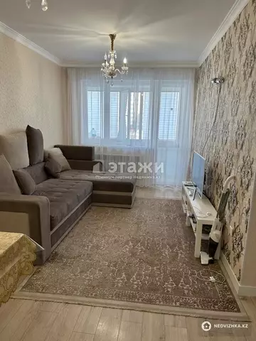 2-комнатная квартира, этаж 2 из 10, 48 м²