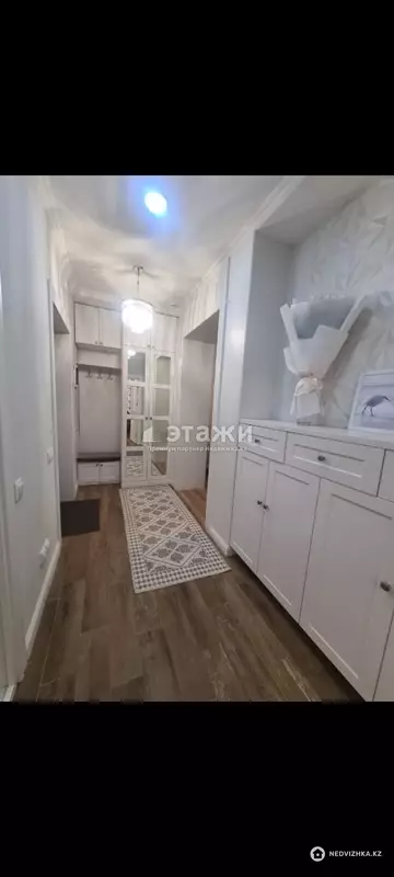 3-комнатная квартира, этаж 6 из 10, 98 м²