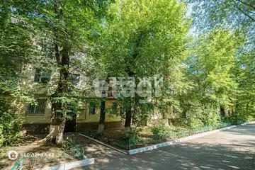 1-комнатная квартира, этаж 3 из 3, 32 м²