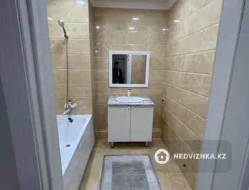 83.7 м², 2-комнатная квартира, этаж 4 из 12, 84 м², изображение - 3