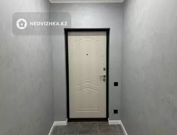 2-комнатная квартира, этаж 1 из 10, 69 м²