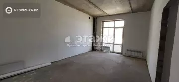 3-комнатная квартира, этаж 8 из 10, 71 м²