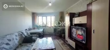 3-комнатная квартира, этаж 4 из 18, 90 м²