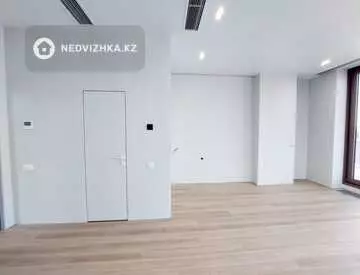 123 м², 3-комнатная квартира, этаж 4 из 4, 123 м², изображение - 2