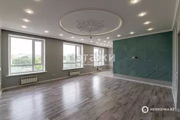 4-комнатная квартира, этаж 3 из 9, 108 м²