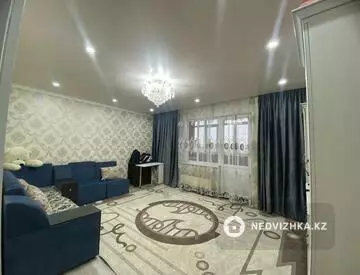 2-комнатная квартира, этаж 3 из 6, 64 м²