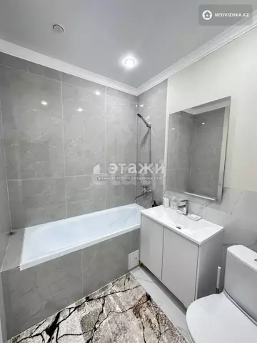 2-комнатная квартира, этаж 1 из 9, 63 м²