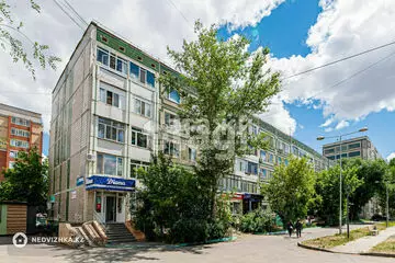 4-комнатная квартира, этаж 1 из 6, 95 м²