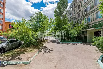 4-комнатная квартира, этаж 1 из 6, 95 м²