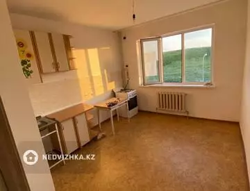 3-комнатная квартира, этаж 4 из 5, 75 м²