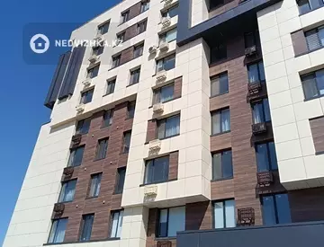 4-комнатная квартира, этаж 9 из 9, 109 м²