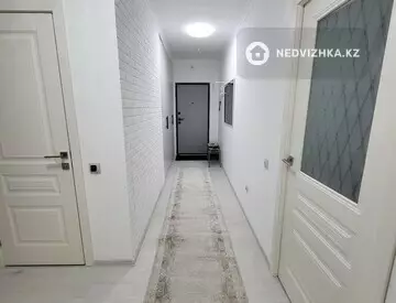 3-комнатная квартира, этаж 6 из 16, 75 м², на длительный срок