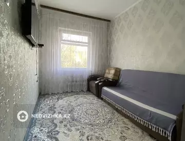 4-комнатная квартира, этаж 5 из 5, 81 м²