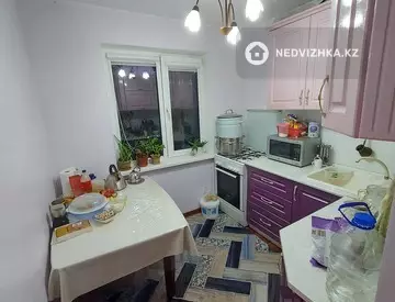 4-комнатная квартира, этаж 4 из 4, 72 м²