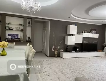 220 м², 5-комнатная квартира, этаж 4 из 4, 220 м², изображение - 3