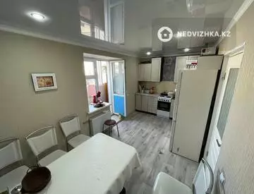 3-комнатная квартира, этаж 7 из 9, 79 м²