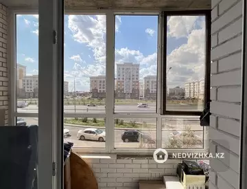 64 м², 2-комнатная квартира, этаж 2 из 9, 64 м², изображение - 9