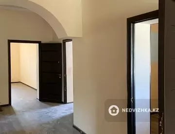 300 м², 10-комнатный дом, 30 соток, 300 м², изображение - 16