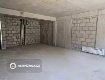 2-комнатная квартира, этаж 2 из 3, 56 м²