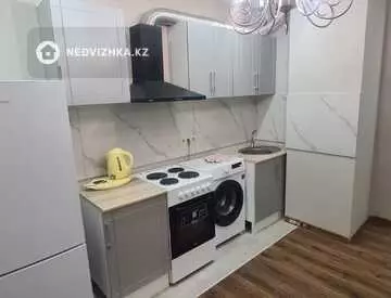 1-комнатная квартира, этаж 3 из 9, 34 м²