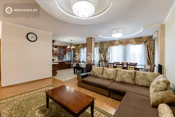 165 м², 4-комнатная квартира, этаж 4 из 39, 165 м², изображение - 19