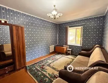 1-комнатная квартира, этаж 1 из 5, 33 м²