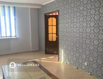 3-комнатная квартира, этаж 1 из 9, 105 м²