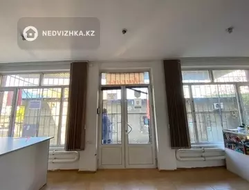 2-комнатная квартира, этаж 1 из 5, 92 м²