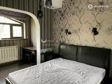 2-комнатная квартира, этаж 3 из 9, 60 м²