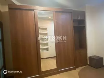 3-комнатная квартира, этаж 10 из 15, 100 м², на длительный срок