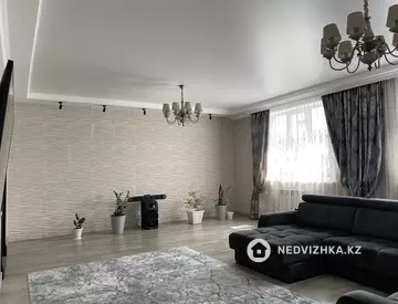 400 м², 7-комнатный дом, 7 соток, 400 м², изображение - 2