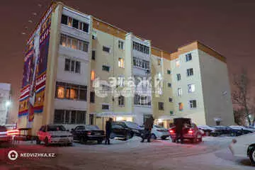 2-комнатная квартира, этаж 3 из 5, 52 м²