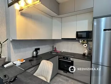 45 м², 2-комнатная квартира, этаж 1 из 10, 45 м², изображение - 2