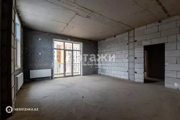 212.98 м², 3-комнатная квартира, этаж 3 из 7, 213 м², изображение - 14