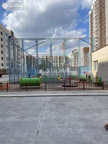 2-комнатная квартира, этаж 7 из 7, 58 м²