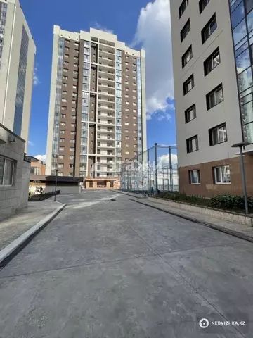 2-комнатная квартира, этаж 7 из 7, 58 м²