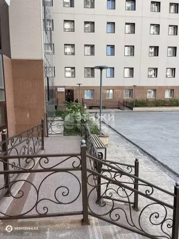 2-комнатная квартира, этаж 7 из 7, 58 м²