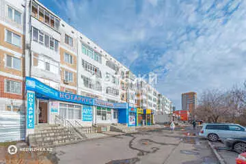 1-комнатная квартира, этаж 4 из 5, 36 м²