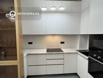 73 м², 2-комнатная квартира, этаж 3 из 10, 73 м², изображение - 3