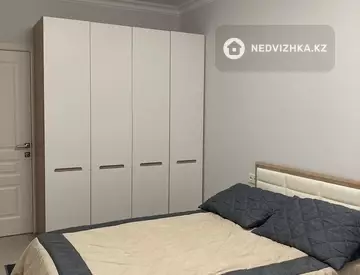 70 м², 3-комнатная квартира, этаж 6 из 10, 70 м², изображение - 1