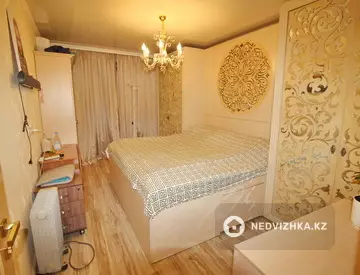 3-комнатная квартира, этаж 4 из 5, 70 м²