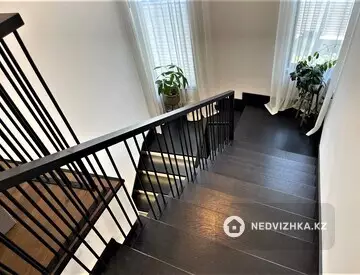 450 м², 6-комнатная квартира, этаж 1 из 3, 450 м², изображение - 23