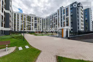 4-комнатная квартира, этаж 4 из 9, 98 м²
